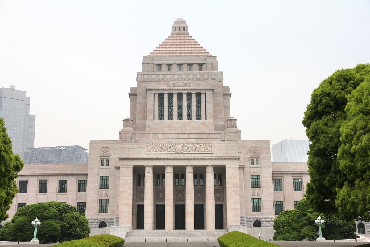 National Diet (zdroj obrázku: canva.com)