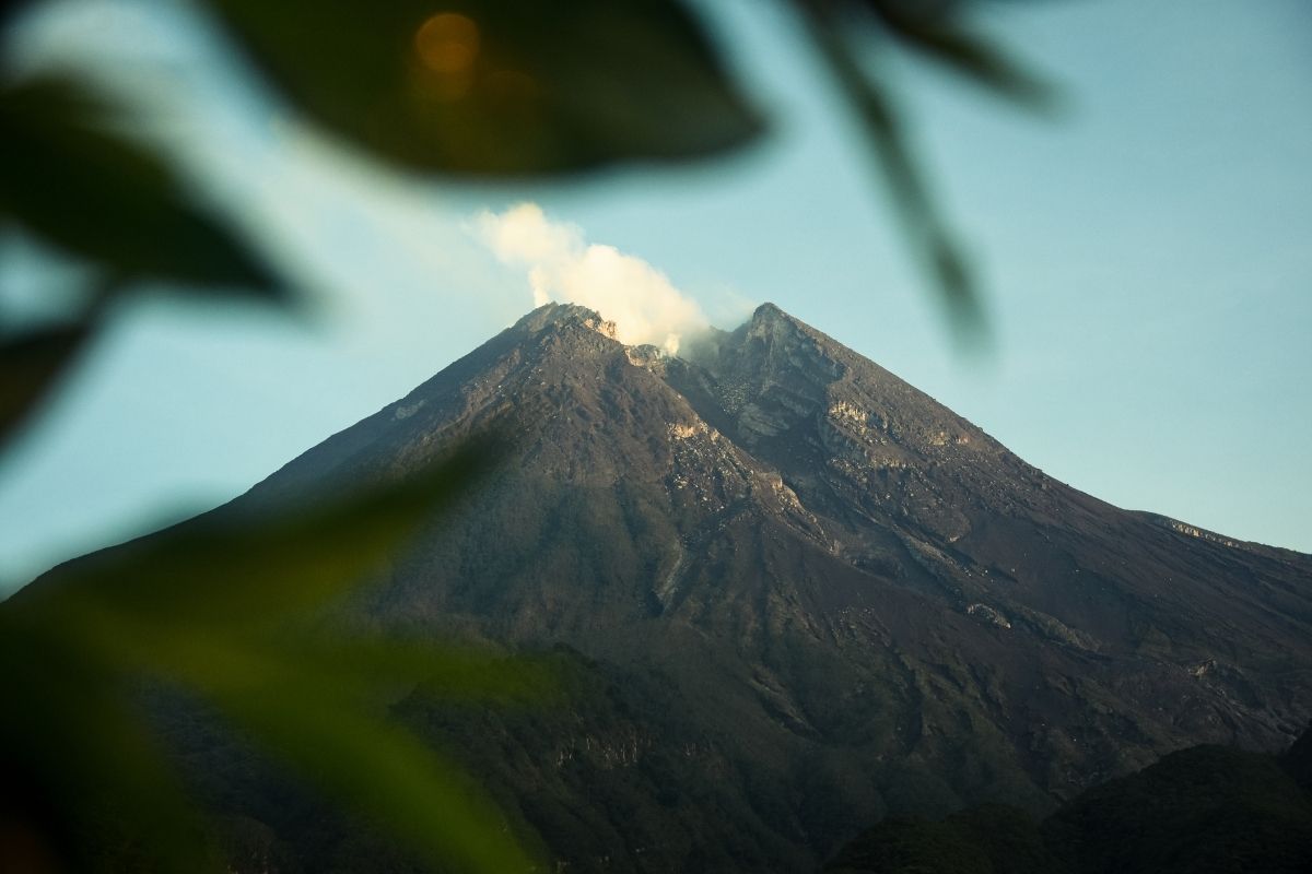 Hora Merapi (zdroj obrázku: canva.com)