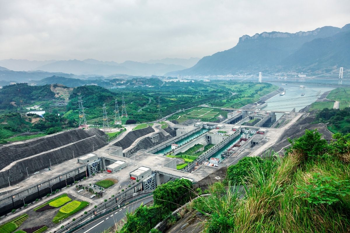 Rozloha Three Gorges Dam je obrovská (zdroj obrázku: canva.com)