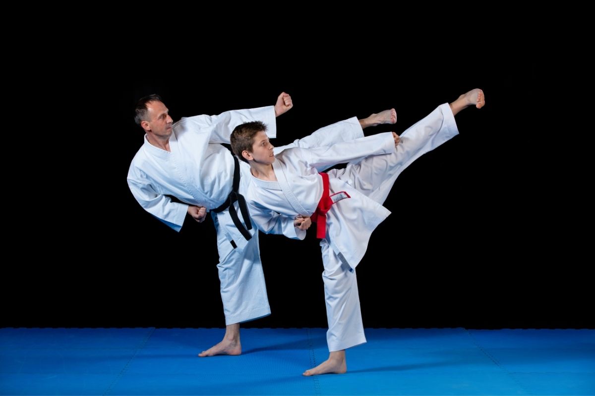 Karate (zdroj obrázku: canva.com)