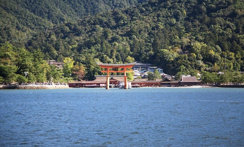 Miyajima ostrov (zdroj obrázku: canva.com)