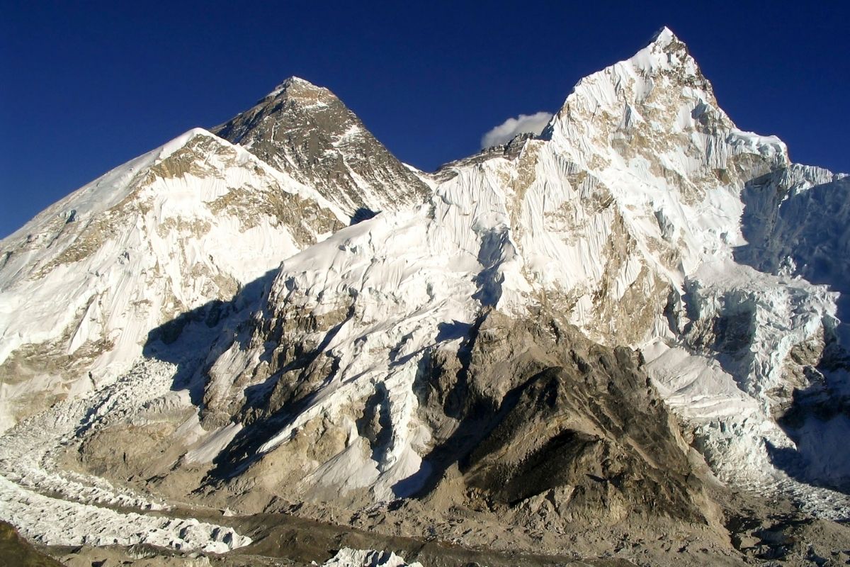 Najvyšším vrcholom Himalájí je Mount Everest (zdroj obrázku: canva.com)