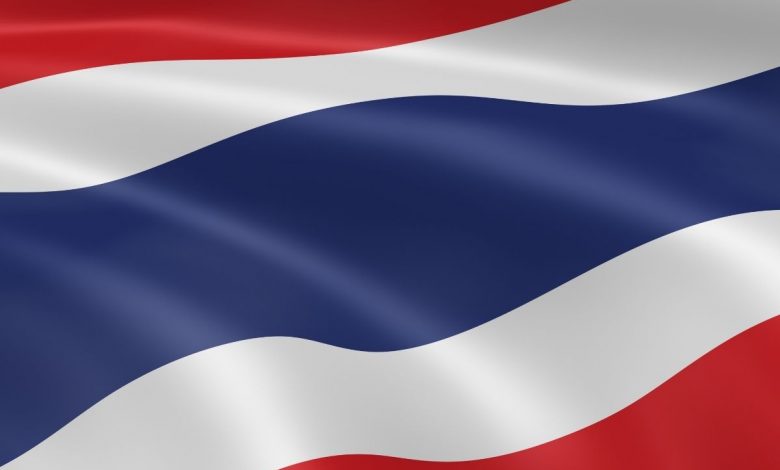 Thajská vlajka (zdroj obrázku: canva.com)