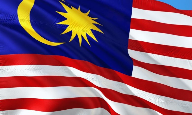 Vlajka Malajzie (zdroj obrázku: canva.com)