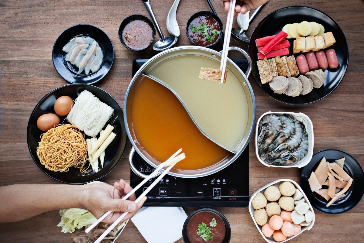 Hot Pot (zdroj obrázku: canva.com)