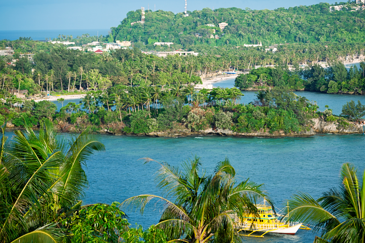 Ostrov Boracay (zdroj obrázku: canva.com)