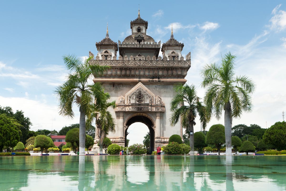 Víťazný oblúk vo Vientiane (zdroj obrázku: canva.com)