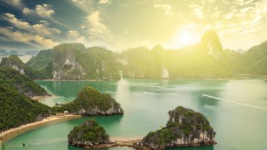 Ha Long Bay - Vietnam (zdroj obrázku: canva.com)