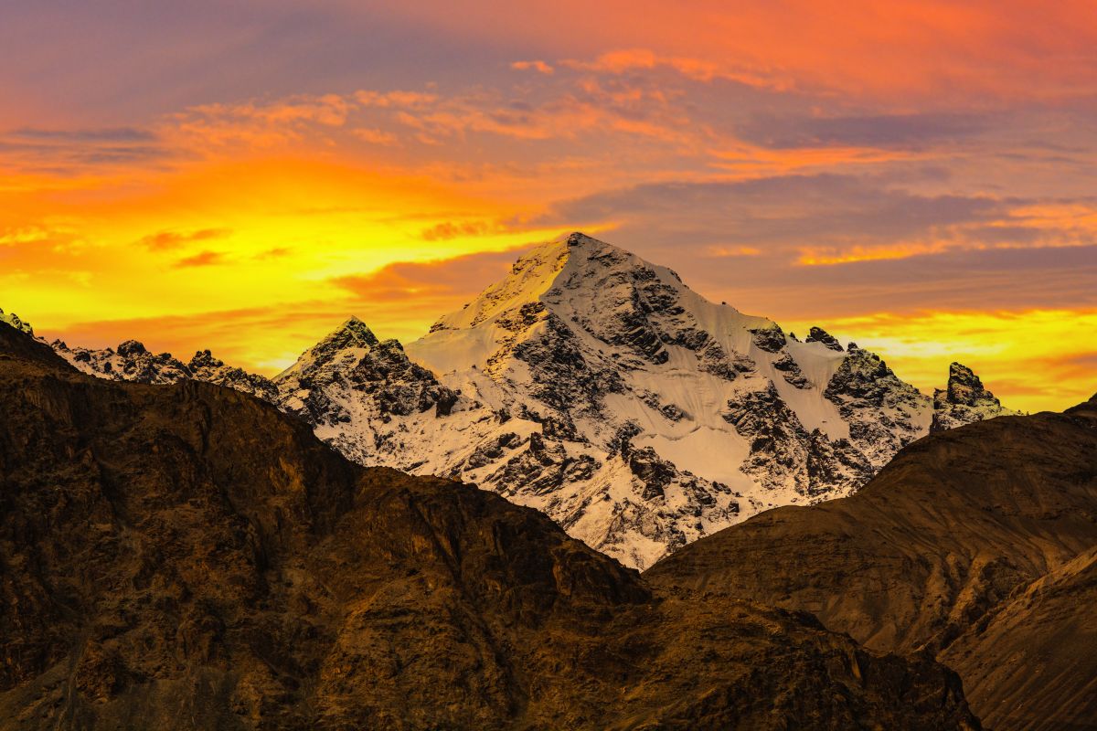 Nádherné výhľady na pohorie Himalájí (zdroj obrázku: canva.com)