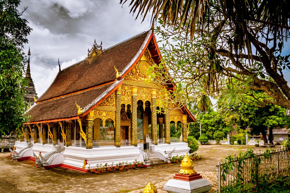 Luang Prabang, L(zdroj obrázku: canva.com)