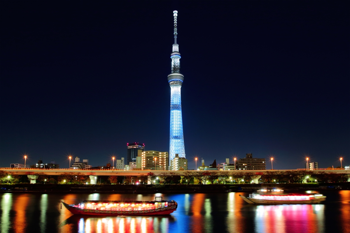 Pohľad na Tokyo Skytree v noci (zdroj obrázku: canva.com)