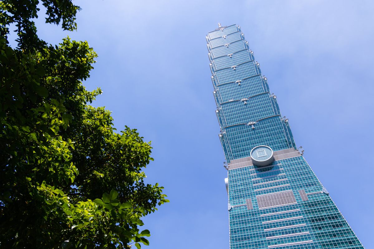 V rokoch 2004 až 2009 bola budova Taipei 101 najvyššou na svete (zdroj obrázku: canva.com).