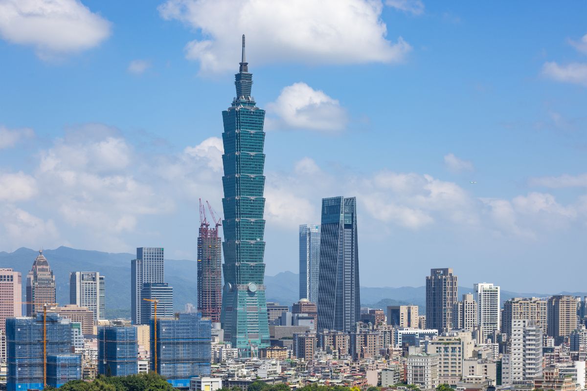 Taipei 101 je najvyššou budovou v krajine (zdroj obrázku: canva.com).